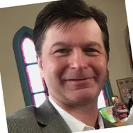 Will Shuck headshot